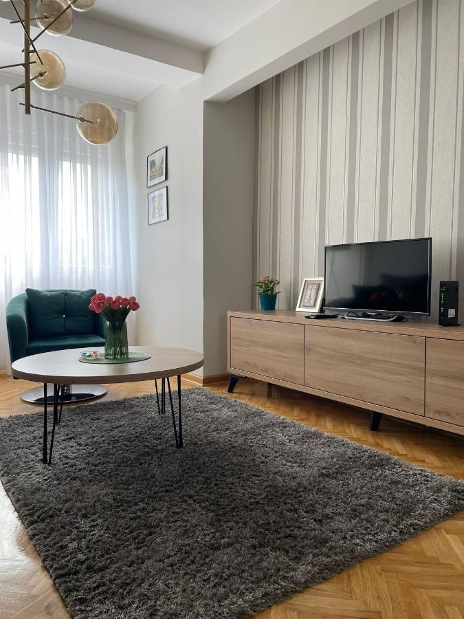 Apartman Filip Lux City Center Novi Pazar Exterior foto